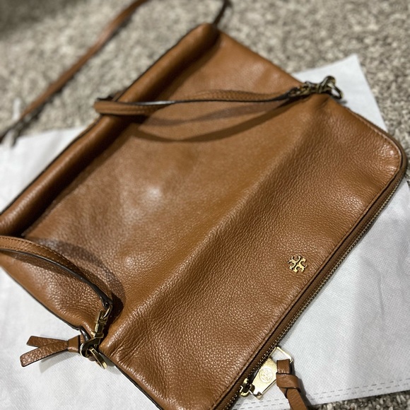 COPY - Tory Burch leather folding crossbody - Picture 11 of 14